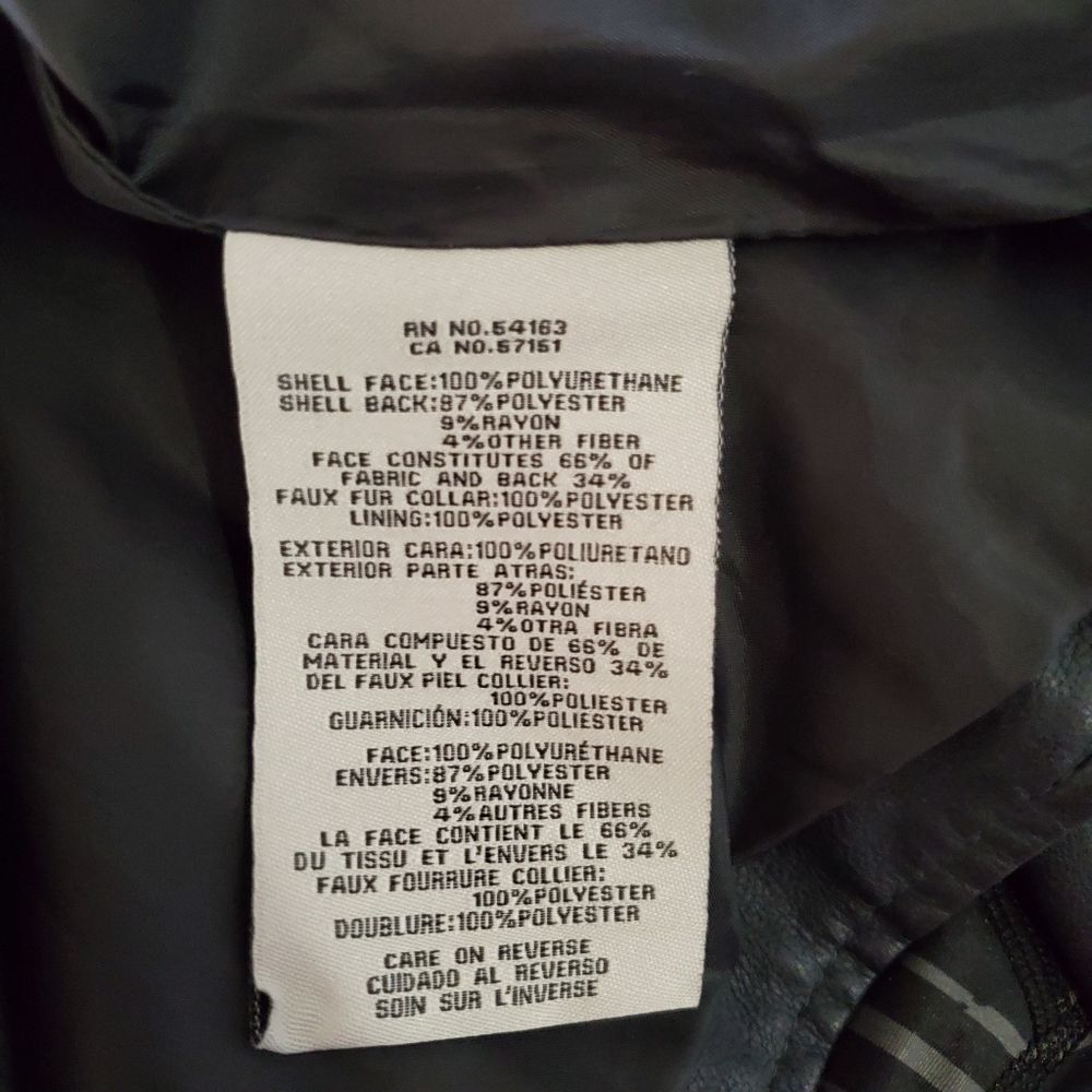 New Levi's $120 MSRP Faux Leather Navy Blue Sherpa Collar Moto Jacket - Picture 7 of 9